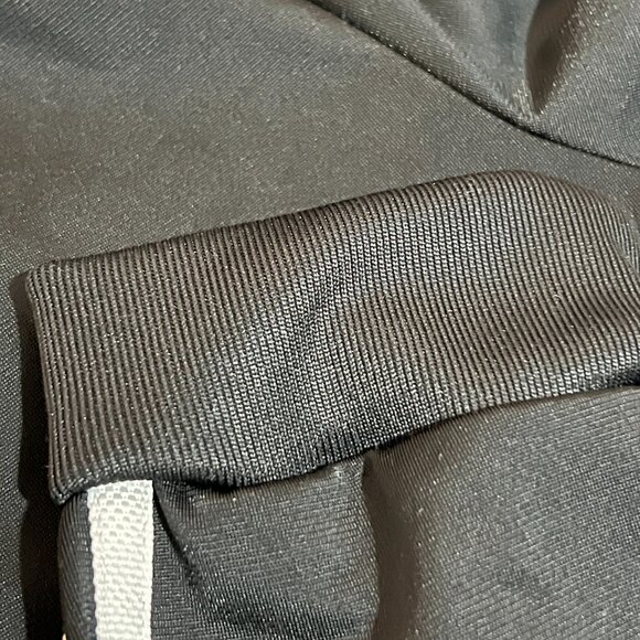 Adidas Kids SST Track Pants Size Medium 11-12 New Jogger - Picture 6 of 6